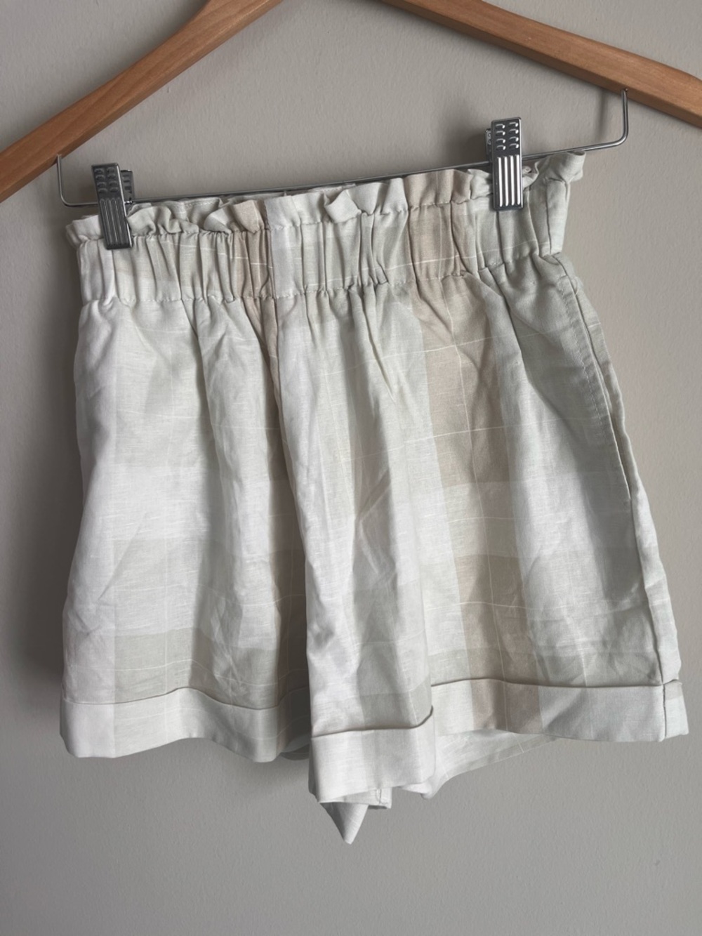 Charlie Holiday NWT Women's Cape Shorts Check Pattern Size M (US 6) Linen Blend